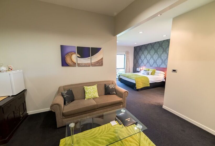 سوییت, City Lights Boutique Lodge