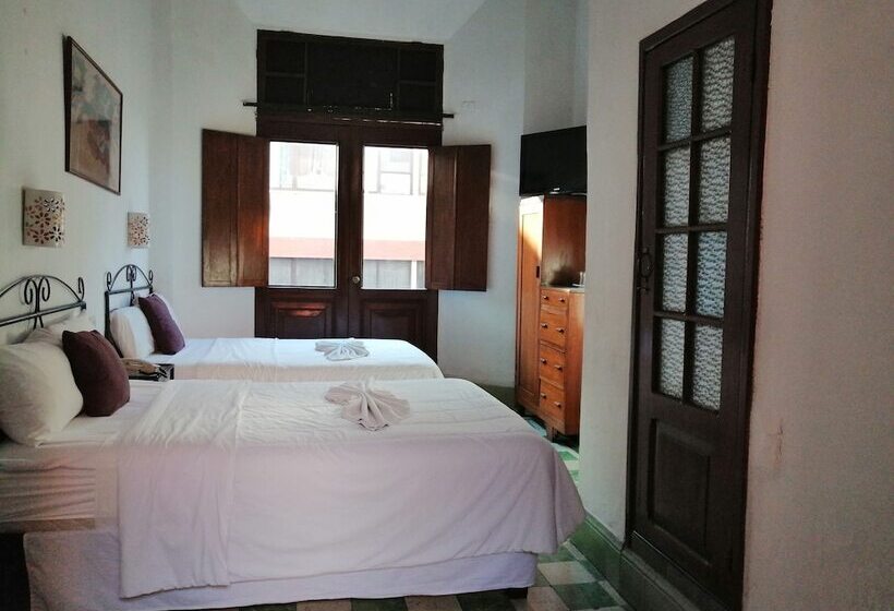 اتاق استاندارد با 2 تخت دوبل, Reforma
