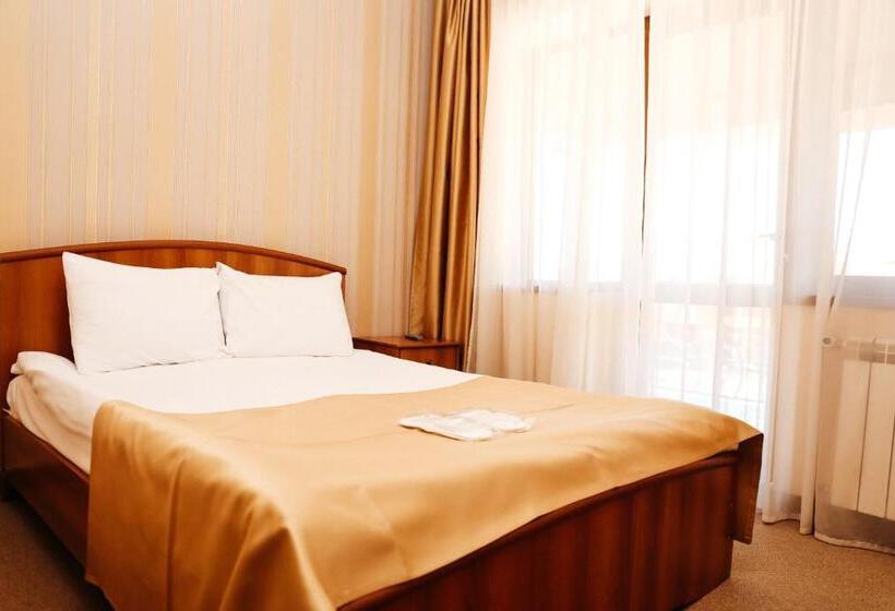 سوئیت 2 خوابه, Best Western Bohemian Resort