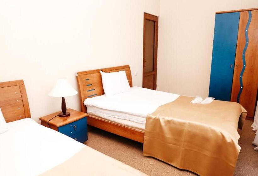 سوییت اجرایی, Best Western Bohemian Resort