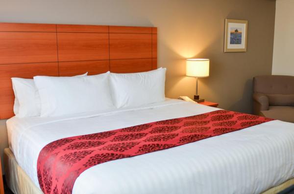 Номер Deluxe Кровать Кинг, Best Western Thompson