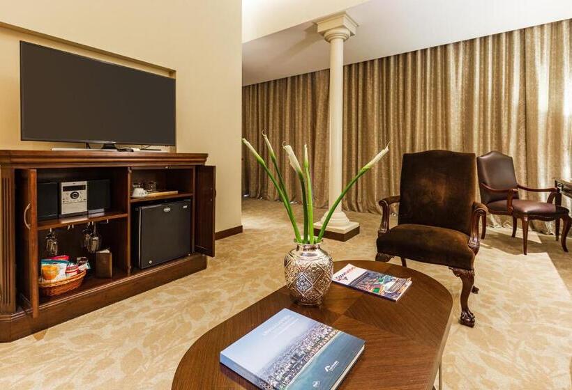 سوییت, Country Club Lima Hotel – The Leading Hotels Of The World