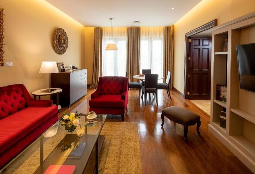 سوئیت با چشم‌انداز زمین گلف, Country Club Lima Hotel – The Leading Hotels Of The World