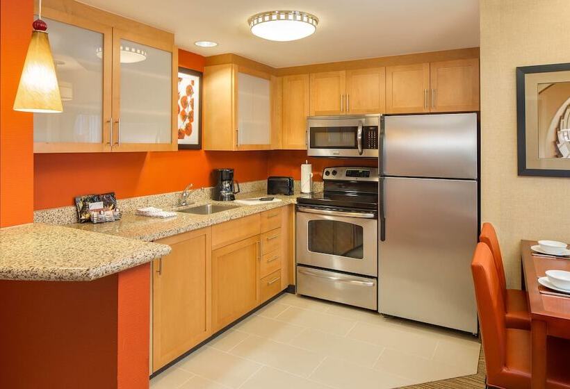 ２ベッドスイートルーム, Residence Inn By Marriott Calgary Airport