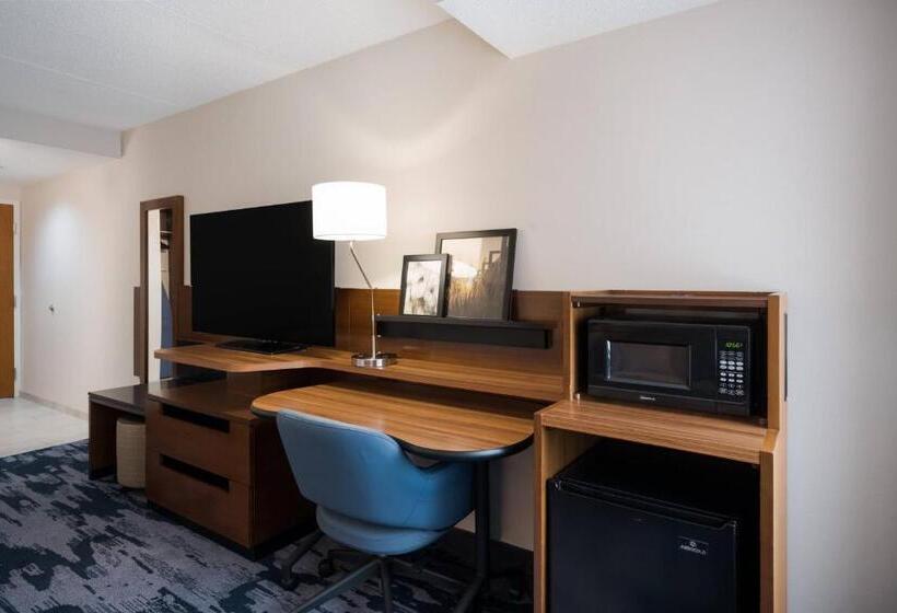 Номер Стандарт, Fairfield Inn By Marriott Amesbury