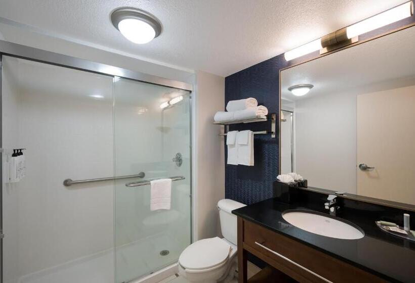 Номер Стандарт, Fairfield Inn By Marriott Amesbury