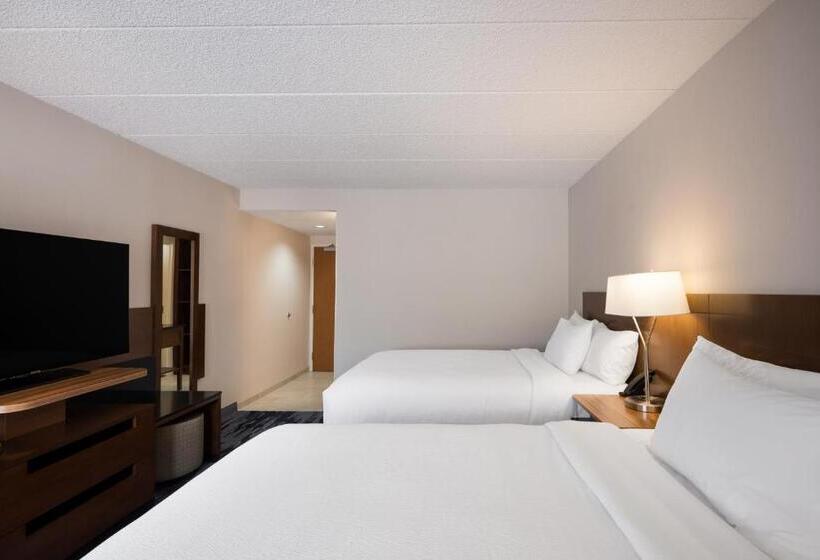 Номер Стандарт 2 Двуспальные Кровати, Fairfield Inn By Marriott Amesbury