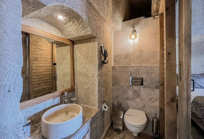 수피리어 룸, Cave Hotel Saksagan