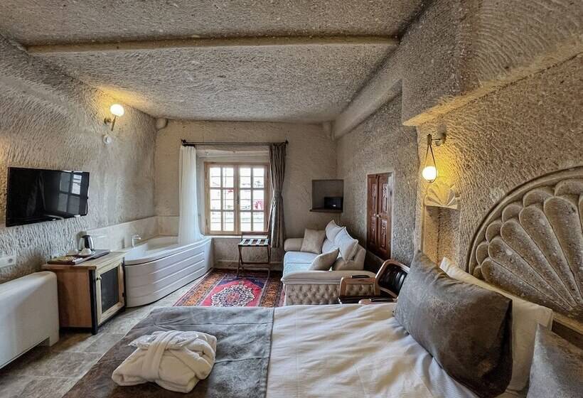수피리어 룸, Cave Hotel Saksagan
