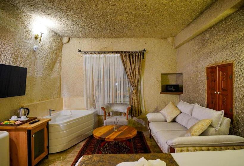 수피리어 룸, Cave Hotel Saksagan