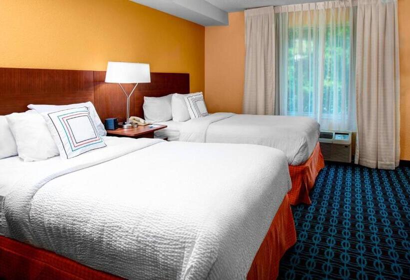 Номер Стандарт 2 Двуспальные Кровати, Fairfield Inn And Suites By Marriott Emporia I 95