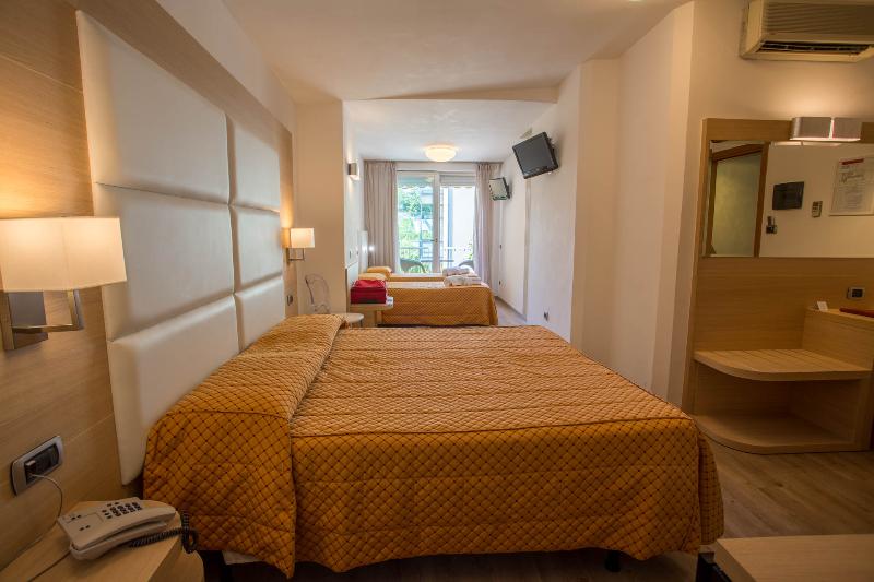 سوییت لوکس, Sunshine Suites Resort