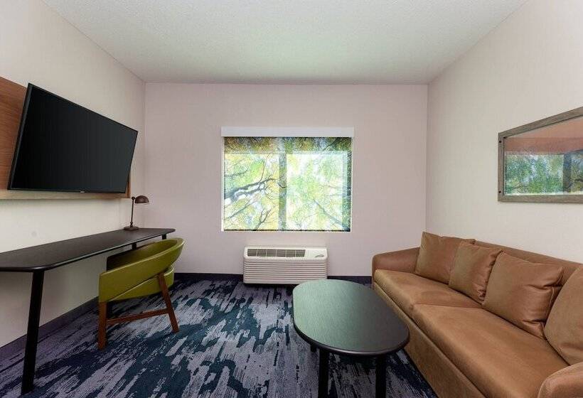 Люкс, Fairfield Inn & Suites By Marriott Atlanta Stonecrest