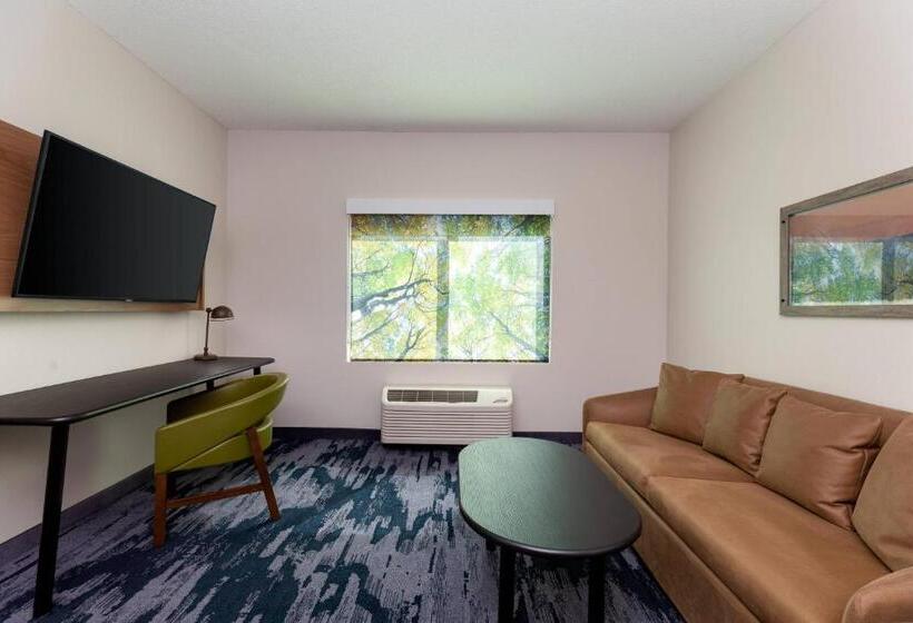Люкс Кровать Кинг, Fairfield Inn & Suites By Marriott Atlanta Stonecrest
