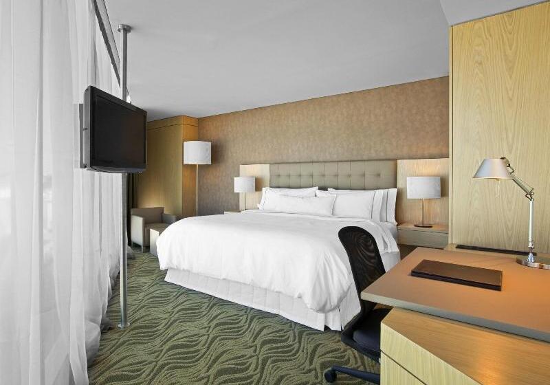 Premium Room City View, The Westin Guadalajara
