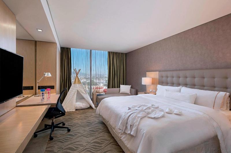 Premium Room City View, The Westin Guadalajara