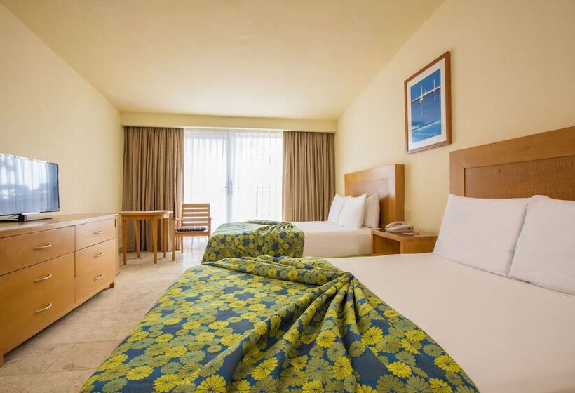 اتاق استاندارد با چشم‌انداز باغ, Krystal Grand Puerto Vallarta