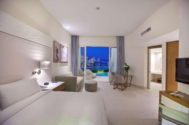 سوئیت جونیور با ماساژ آبی, Krystal Grand Puerto Vallarta