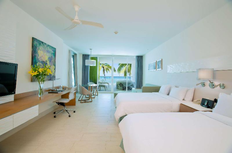 اتاق لوکس با چشم‌انداز دریا, Krystal Grand Puerto Vallarta