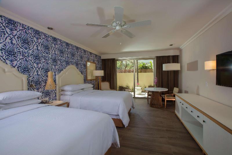 سوئیت جونیور با چشم‌انداز باغ, Krystal Grand Puerto Vallarta