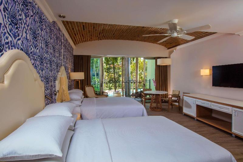 سوئیت جونیور با چشم‌انداز باغ, Krystal Grand Puerto Vallarta