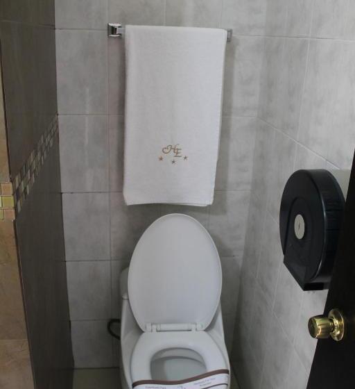 اتاق استاندارد با تخت بزرگ, Estadio