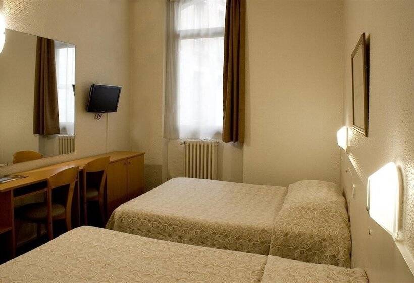 Dört Kişilik Standart Oda, Ours Blanc  Place Victor Hugo