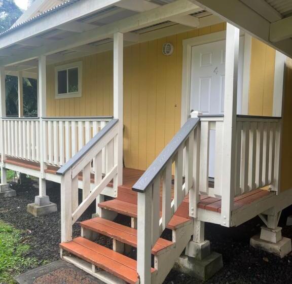 Бунгало Стандарт Вид на Сад, Aaron’s Cottage