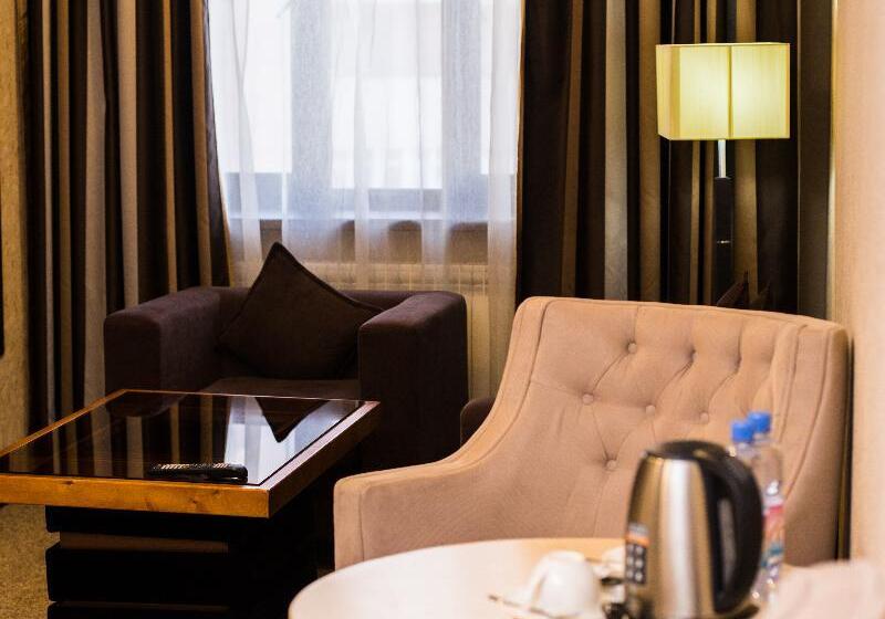 سوییت, King Hotel Astana
