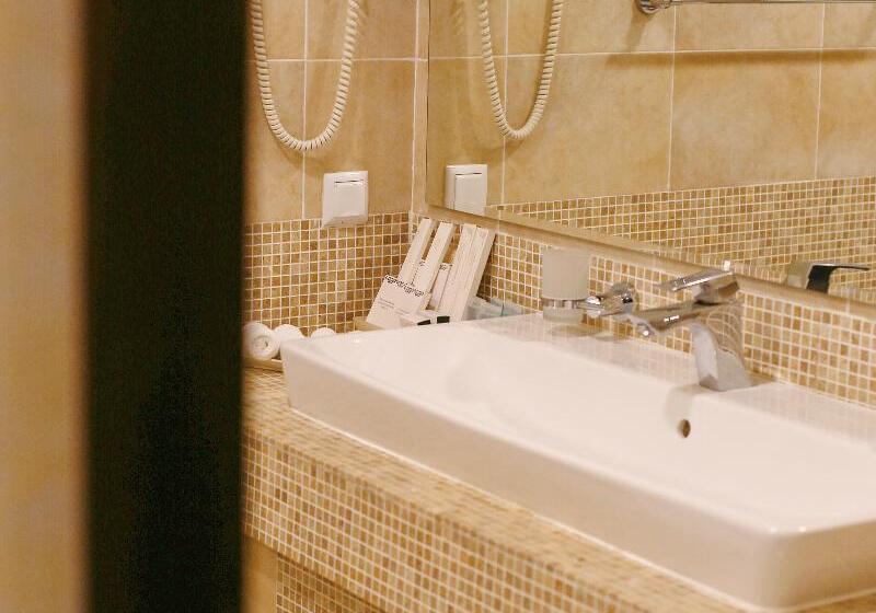 سوییت, King Hotel Astana