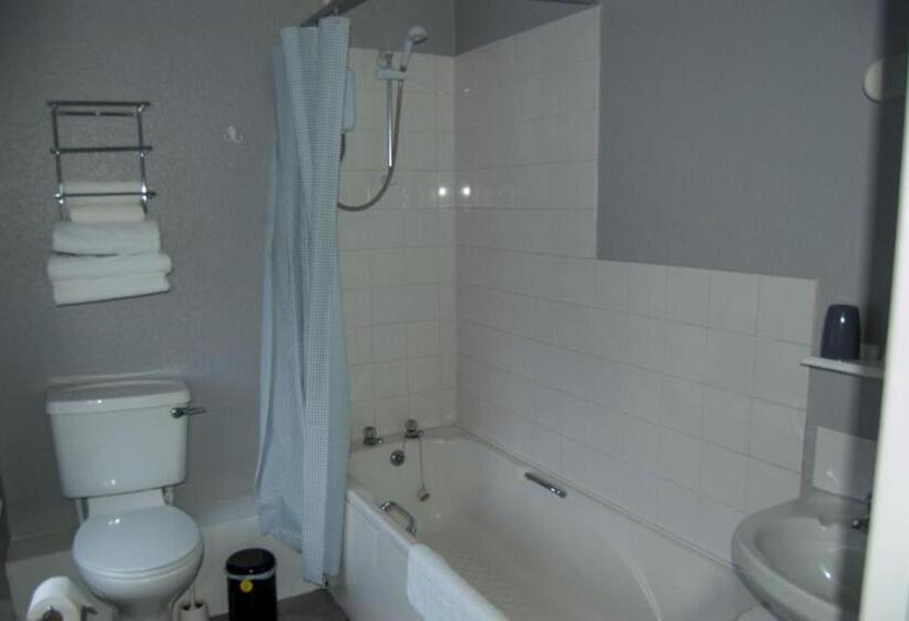 Quarto Triplo Estandar, Le Spada Bed And Breakfast