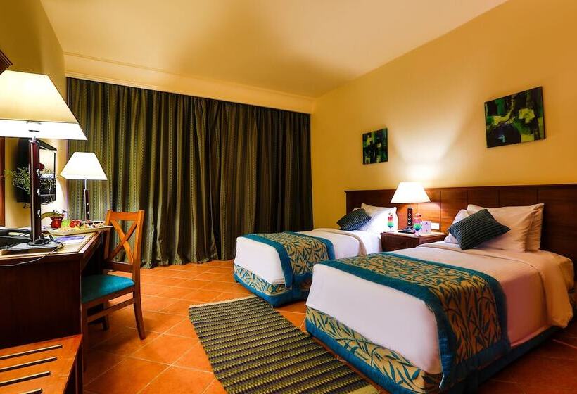 Standard Triple Room, Charmillion Club Aquapark