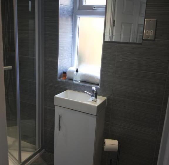 Апартаменты 1 Спальня, Gillygate Guest House