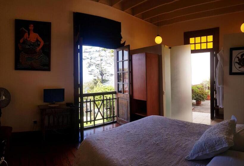 اتاق استاندارد با تراس و چشم‌انداز دریا, Second Home Peru