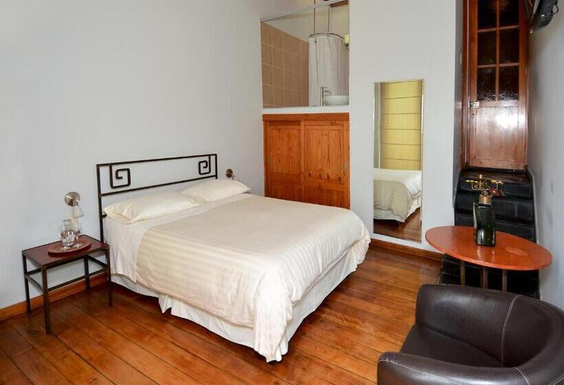 اتاق لوکس با بالکن و چشم‌انداز دریا, Second Home Peru