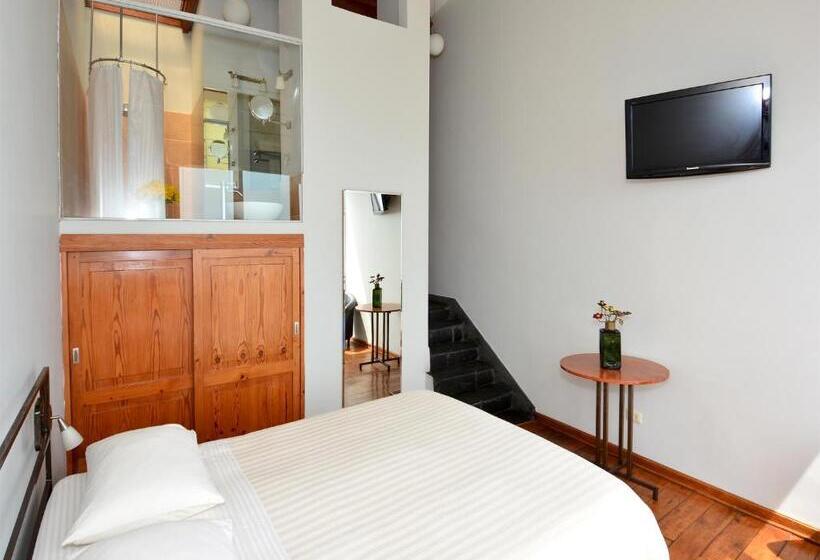 اتاق لوکس با بالکن و چشم‌انداز دریا, Second Home Peru