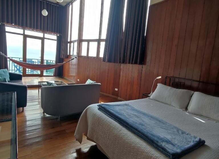 Deluxe Suite Sea View, Second Home Peru