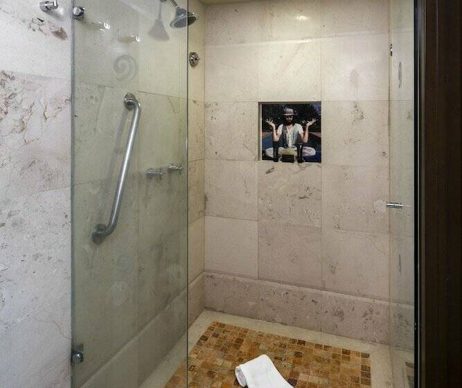 Cameră Deluxe Pat King Size, Hard Rock Hotel Cancun   All Inclusive