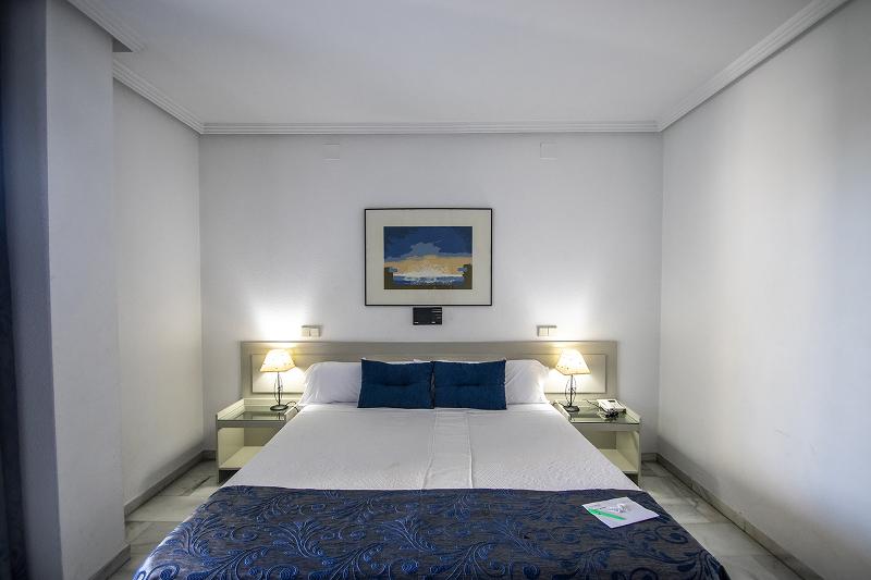 Студия Стандарт, Hospedium Hotel Apartamentos Simón Verde