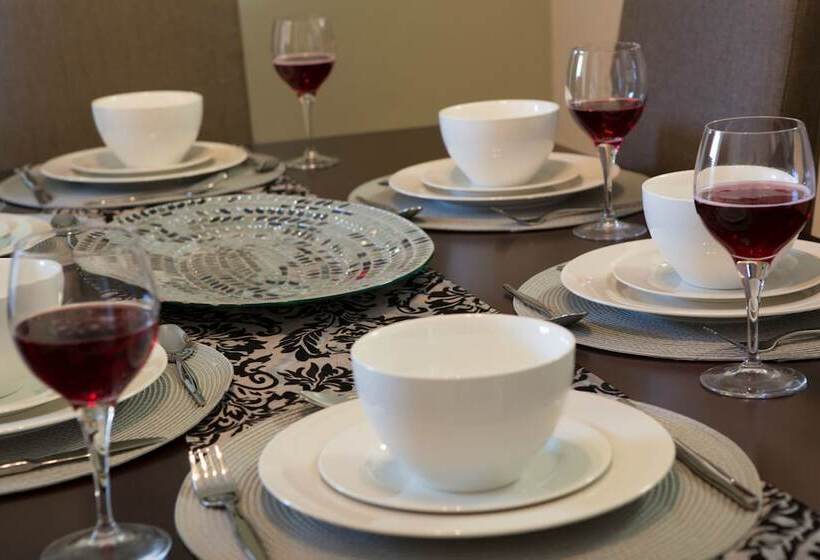 Апартаменты 2 Спальни, Westay Westpoint Apartments