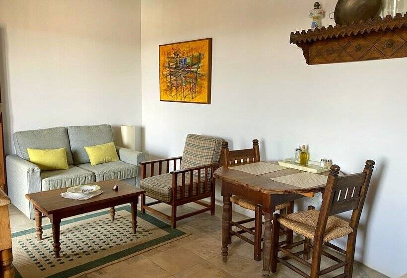 Апартаменты 1 Спальня, Eveleos Country House