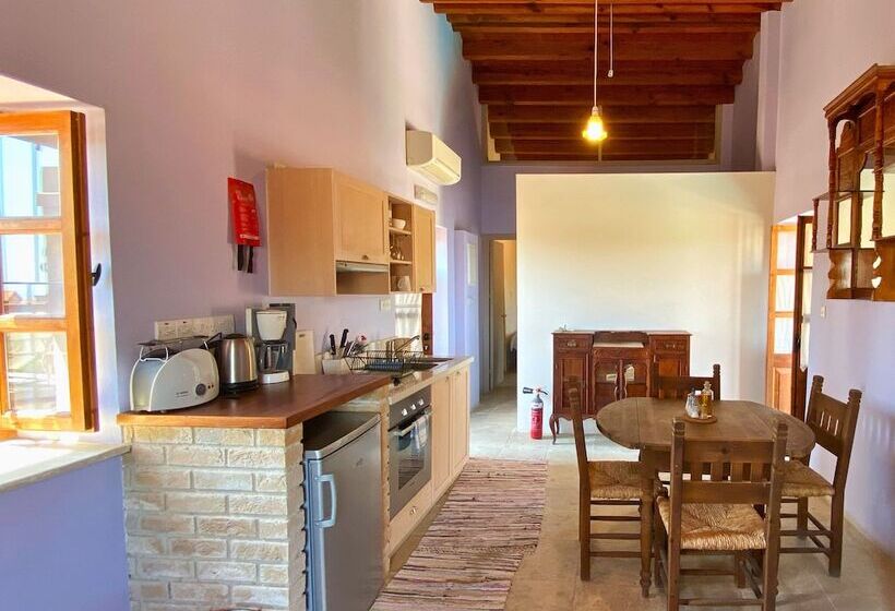 Апартаменты 2 Спальни, Eveleos Country House
