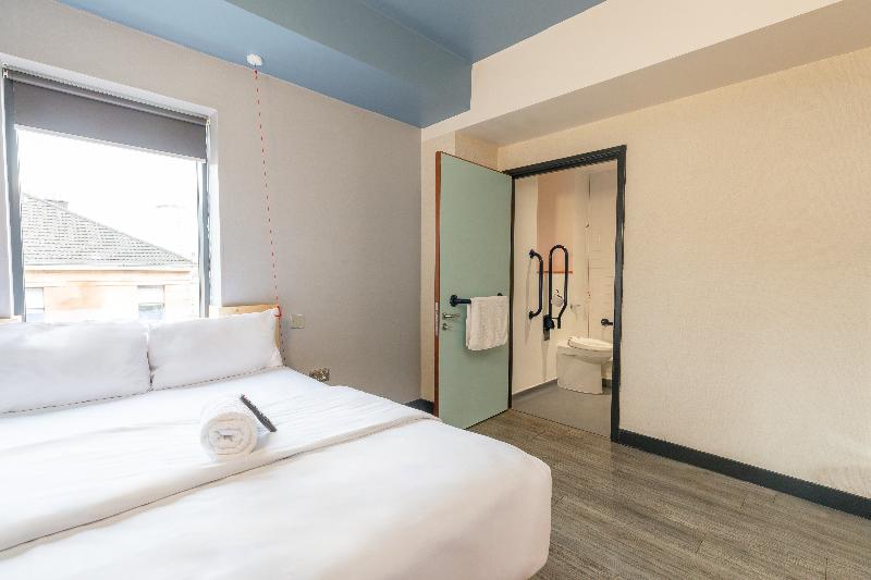 اتاق استاندارد برای معلولان, Easyhotel Glasgow City