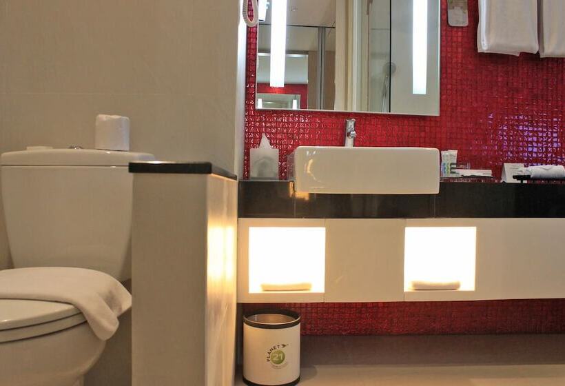 Люкс, Mercure Jakarta Simatupang