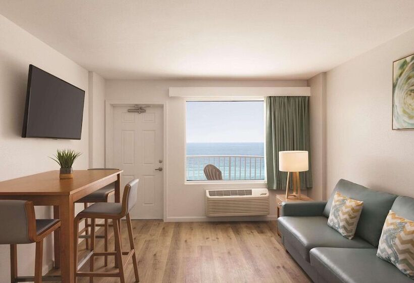 身障者適用スイートルーム, Radisson Panama City Beach  Oceanfront