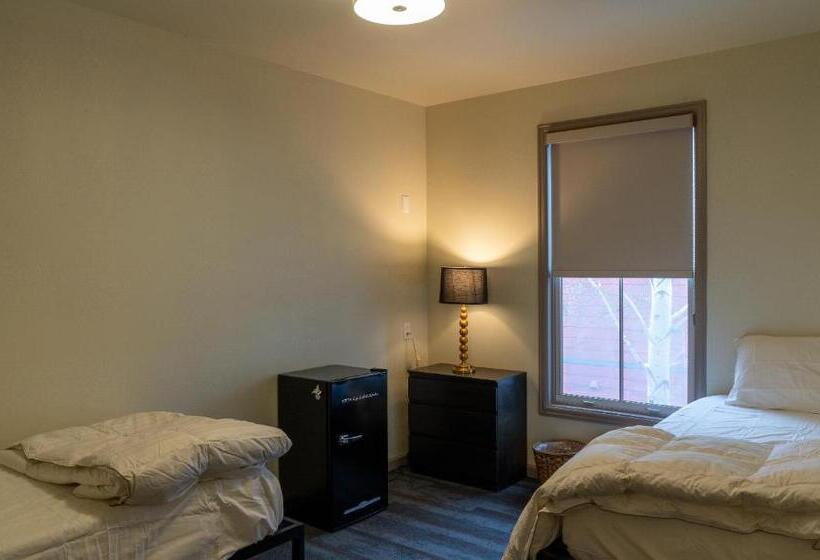 Номер Стандарт, Crested Butte Hostel