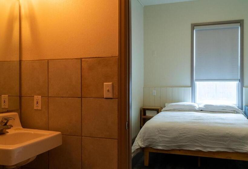 Люкс, Crested Butte Hostel