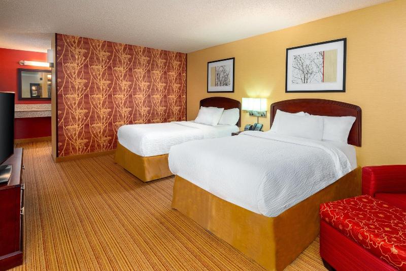 Люкс, Courtyard By Marriott Springfield Airport