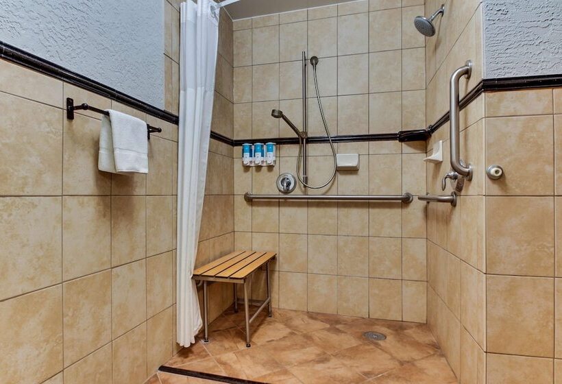 חדר דלוקס, Drury Inn & Suites Phoenix Happy Valley