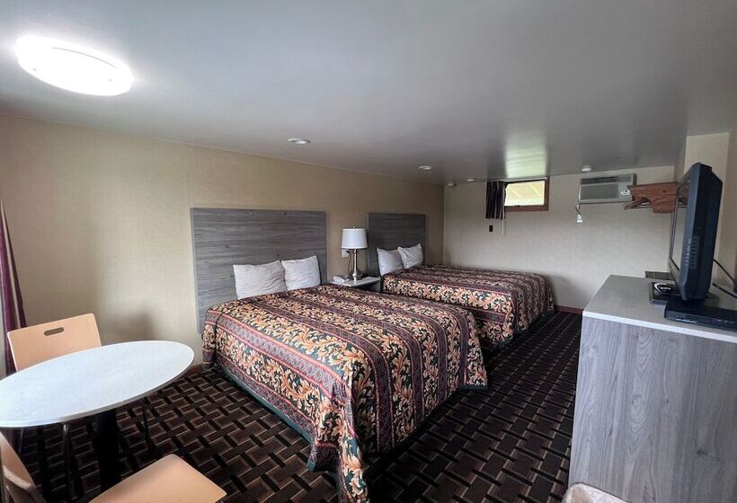 اتاق استاندارد با 2 تخت دوبل, Fairbridge Inn Express